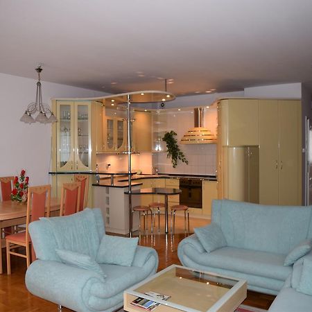 Dgm Apartment Warsaw Luaran gambar