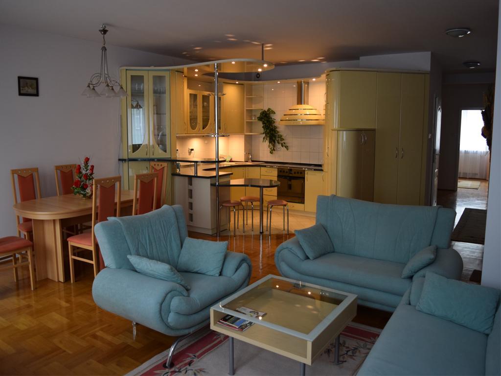 Dgm Apartment Warsaw Luaran gambar