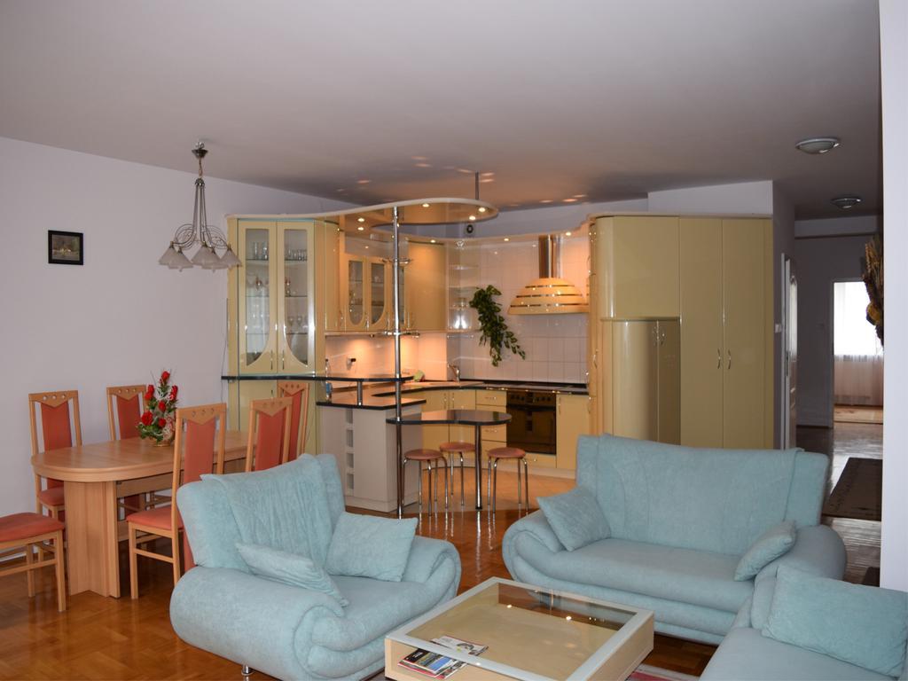 Dgm Apartment Warsaw Luaran gambar